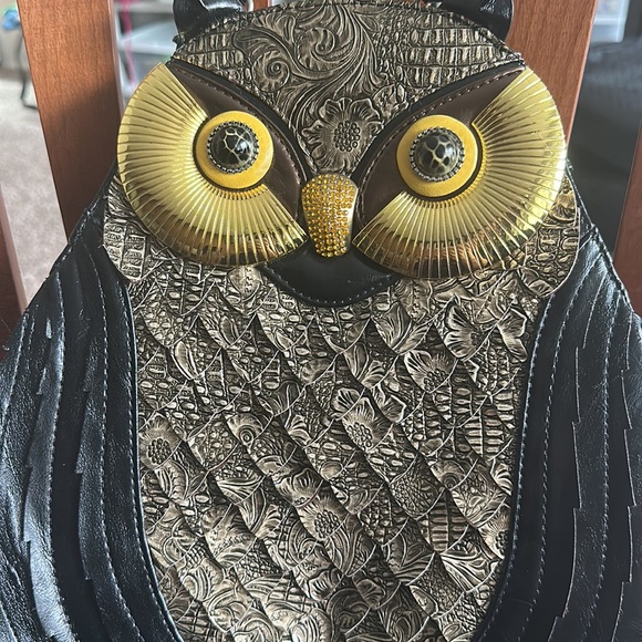 Amliya Owl handbag/backpack. - Picture 2 of 6